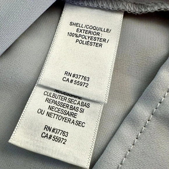 Landry by Shelli Segal | Split Neck 3/4 Sleeve Blouse (M) 🩶 - Picture 6 of 6